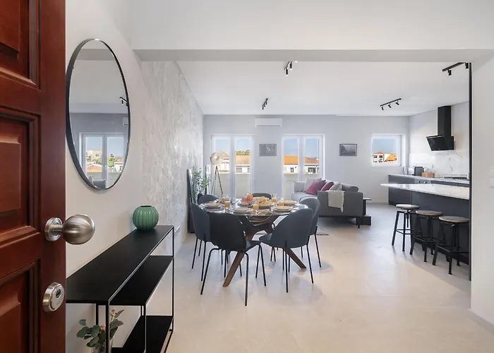 Whome Prime Portal To Your Gateway To Urban Wonders *