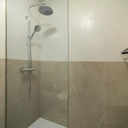 Whome Prime Portal To Your Gateway To Urban Wonders Appartamento *