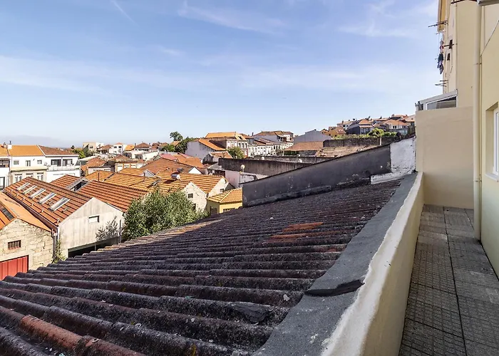 Whome Prime Portal To Your Gateway To Urban Wonders Appartement