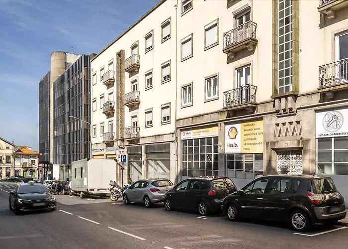 Whome Prime Portal To Your Gateway To Urban Wonders פורטו