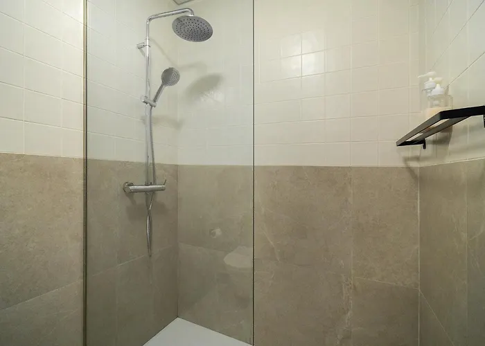 Whome Prime Portal To Your Gateway To Urban Wonders Appartement *