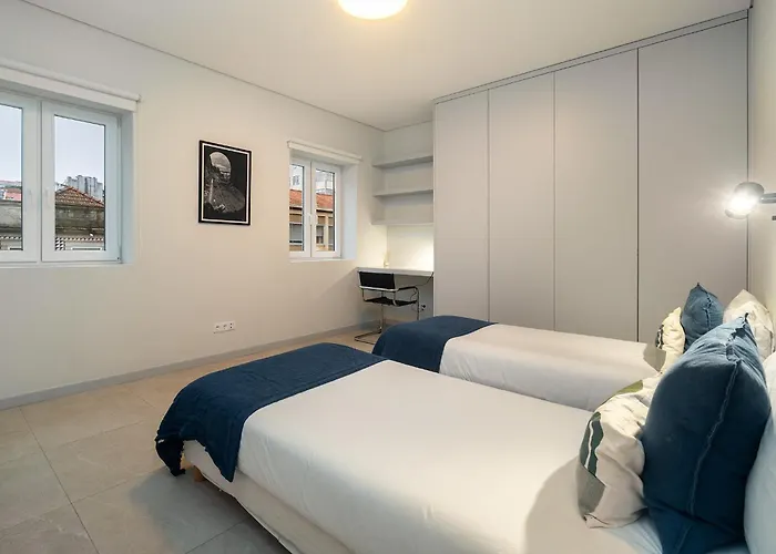 Whome Prime Portal To Your Gateway To Urban Wonders Appartement Porto